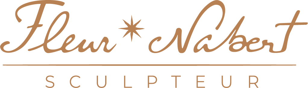 logo site fleur nabert sculpteur caramel Français